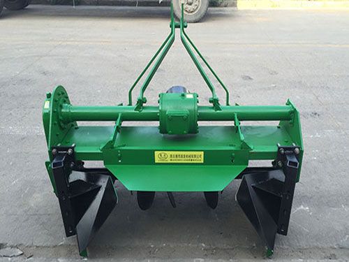 草莓旋耕起壟機